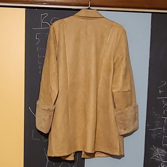 Carmen Marc Tan Vegan Faux Suede Fur Unlined Jacket ~ size 1X Plus, RETAIL $108 - Picture 3 of 8